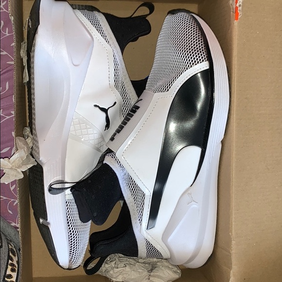 Puma Shoes - Good condition puma sneakers